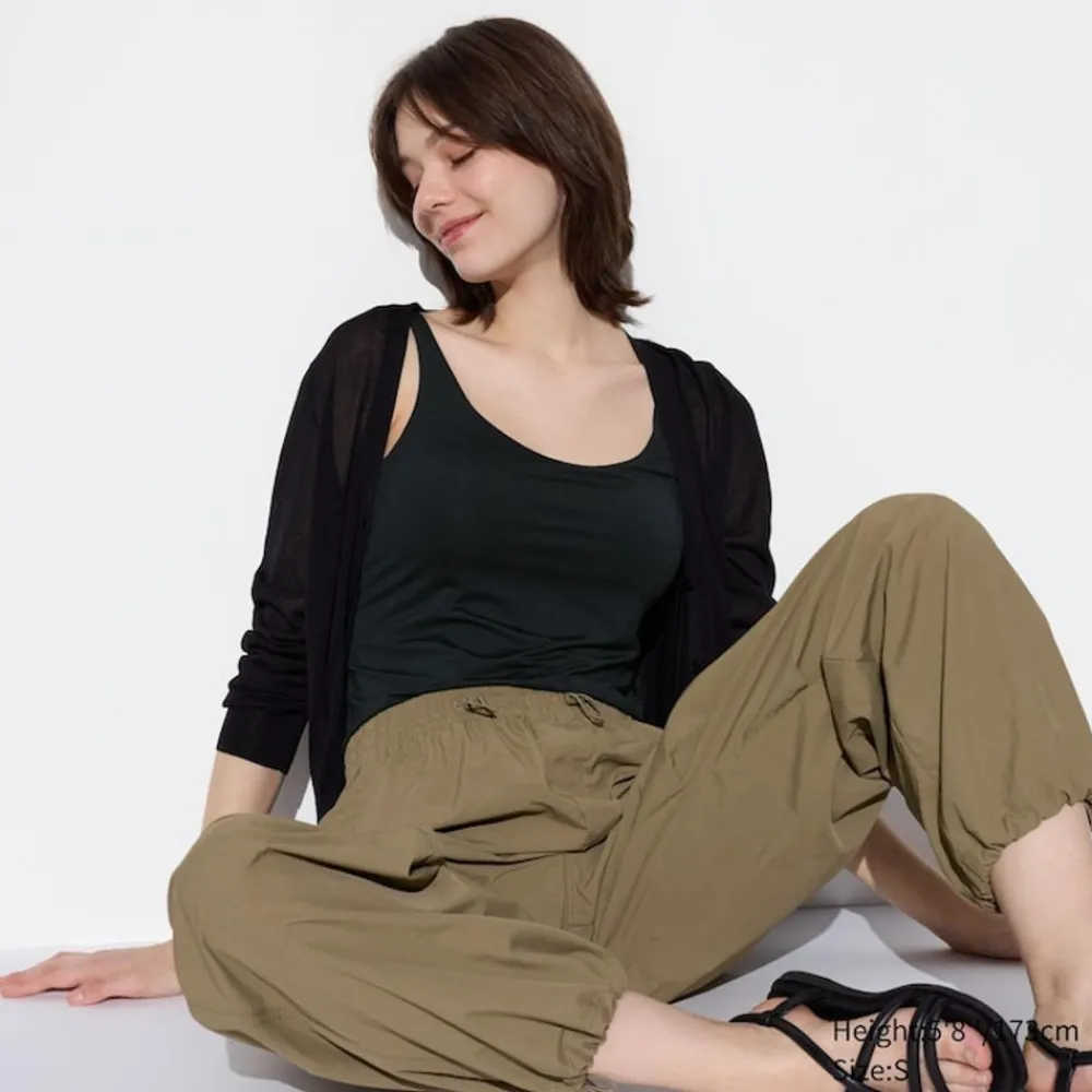 T-Shirts & Oberteile*UNIQLO Airism Bh-Tanktop