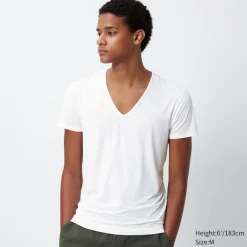 T-Shirts & Oberteile*UNIQLO Airism T-Shirt Mit V-Ausschnitt