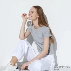 T-Shirts & Oberteile*UNIQLO Cropped T-Shirt