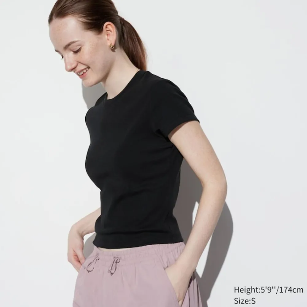 T-Shirts & Oberteile*UNIQLO Cropped T-Shirt