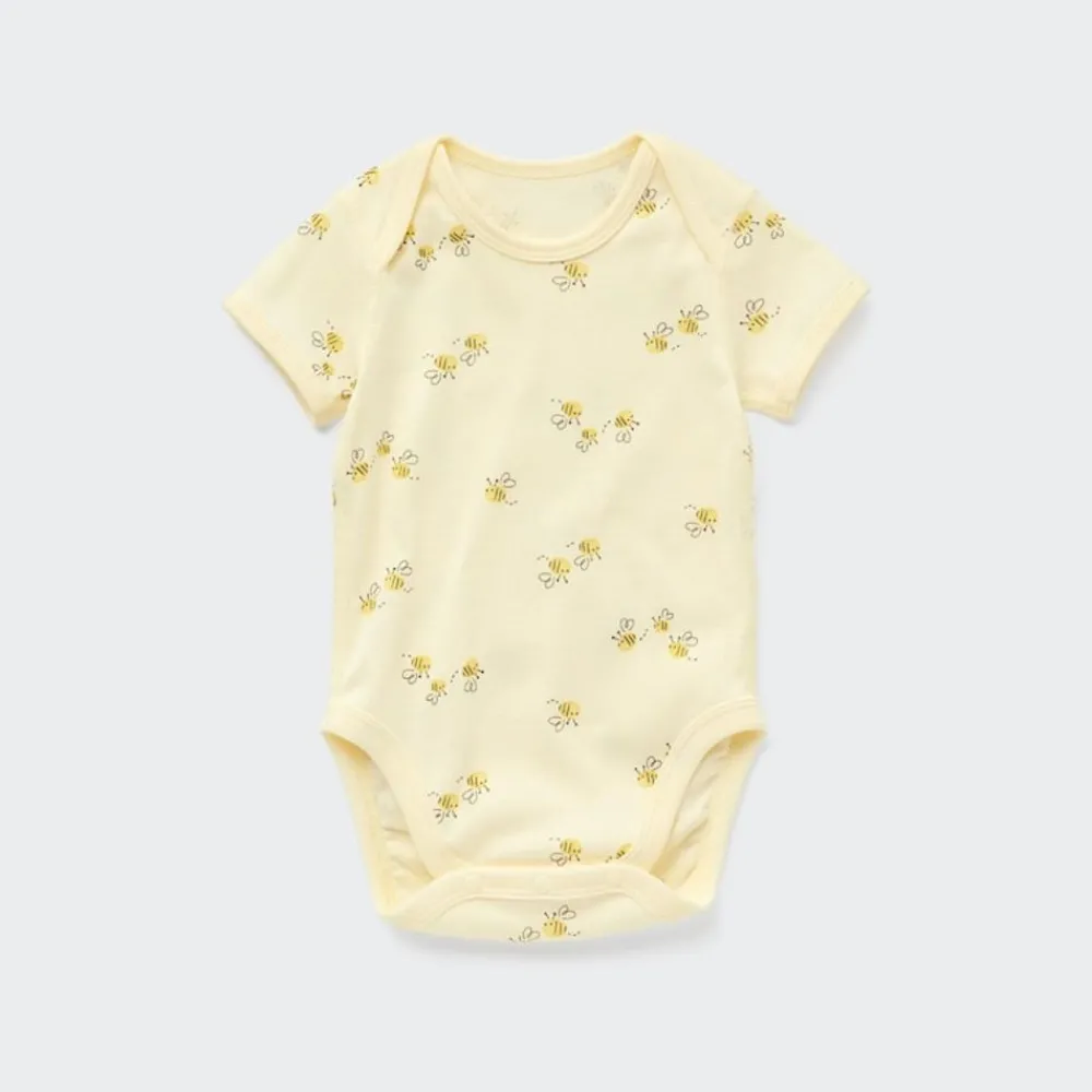 Strampler & Bodys*UNIQLO Gemusterter Kurzarm Body
