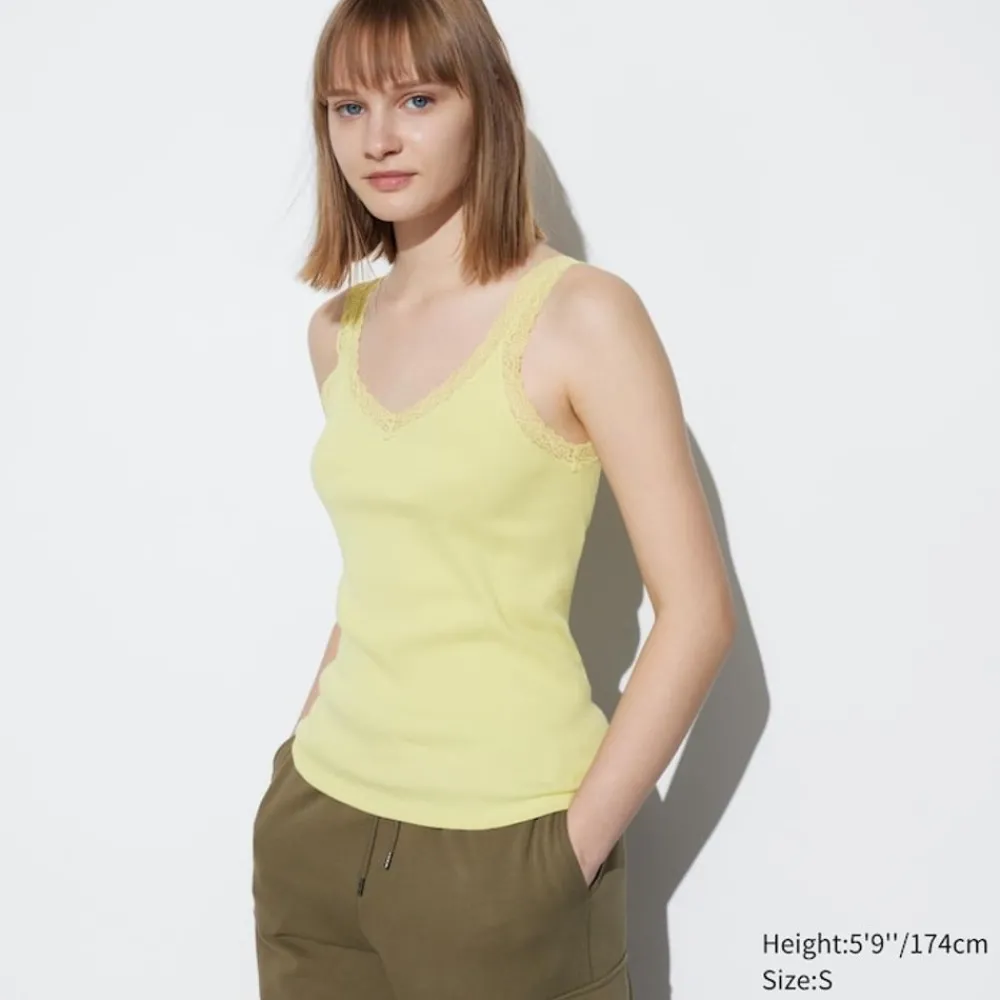 T-Shirts & Oberteile*UNIQLO Geripptes Tanktop Mit Spitze