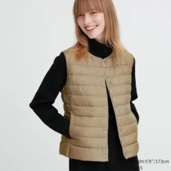 Mäntel, Jacken, Parka & Westen*UNIQLO Kompakte Ultra Light Down Daunenweste
