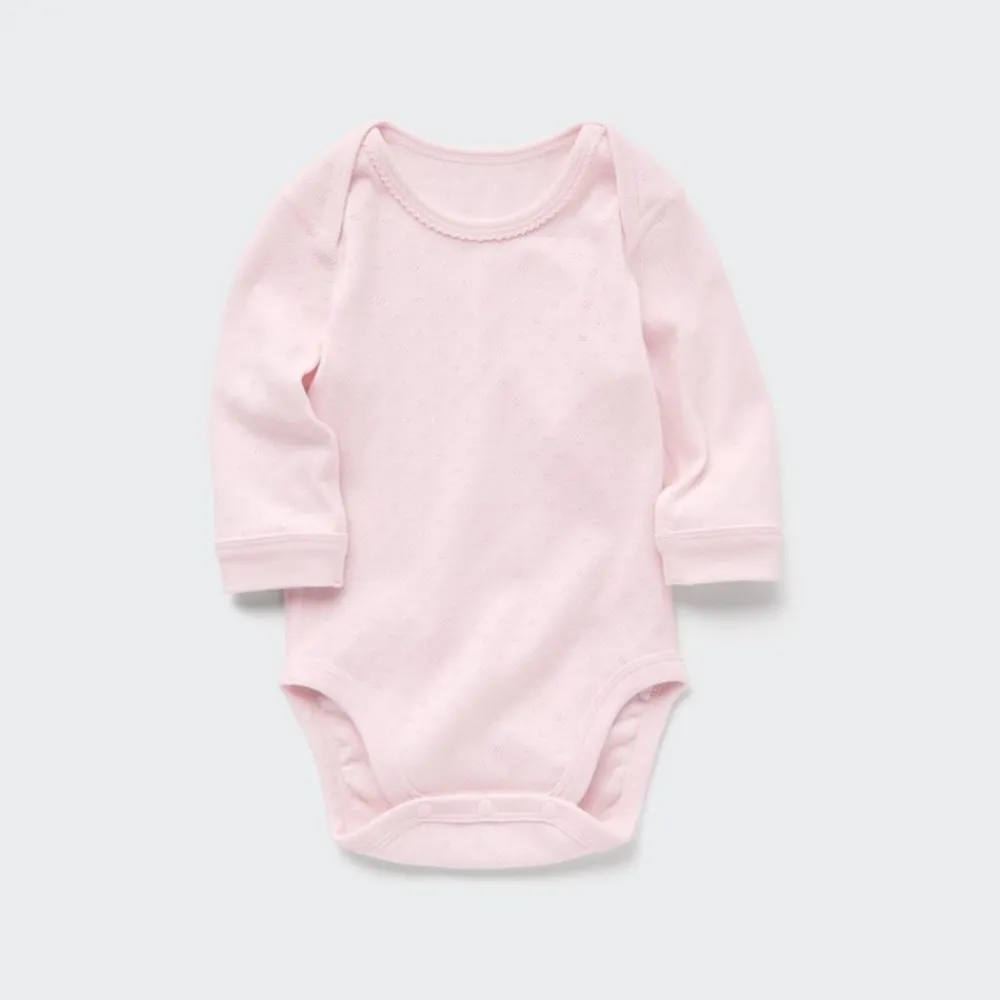 Strampler & Bodys*UNIQLO Langarm Body (Lochmuster)