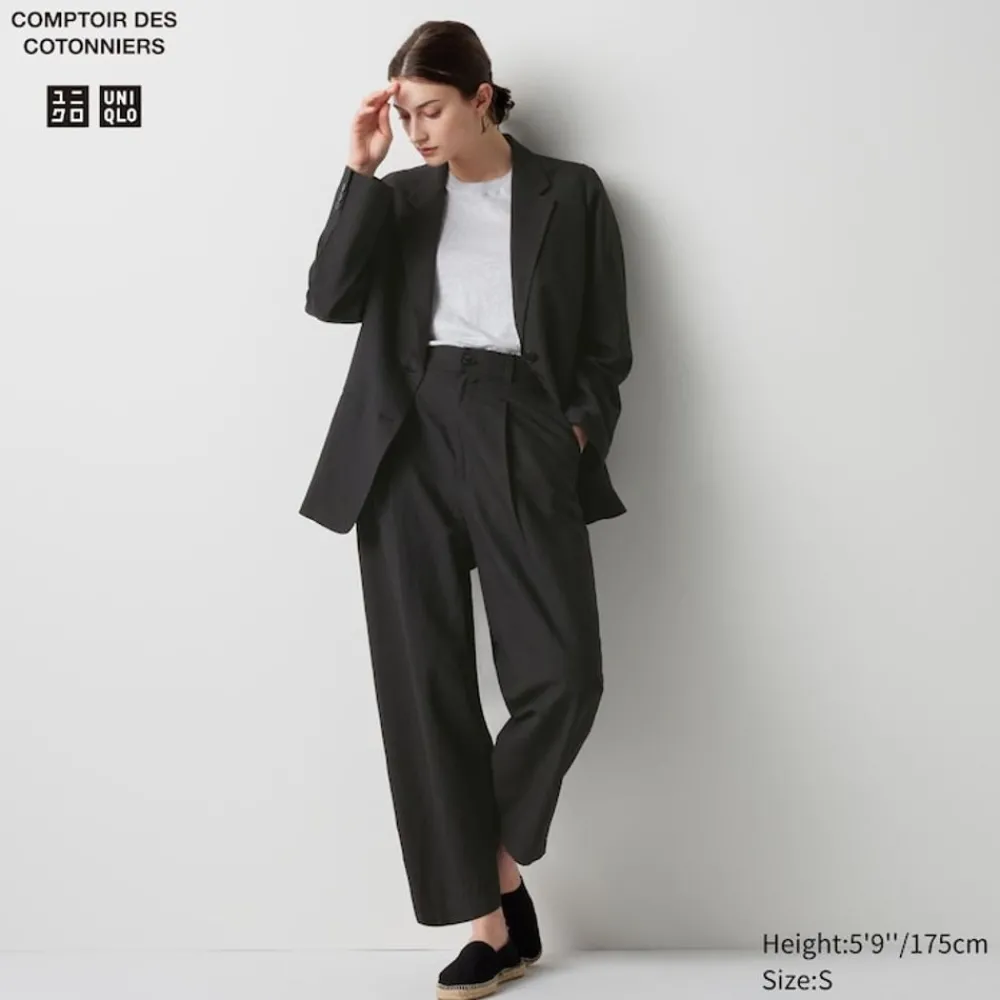 Hosen, Leggings & Jogginghosen*UNIQLO Leinenmix Bundfaltenhose (Tapered Fit)