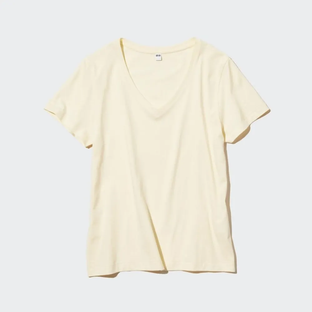 T-Shirts & Oberteile*UNIQLO 100 % Supima Baumwolle T-Shirt Mit V-Ausschnitt